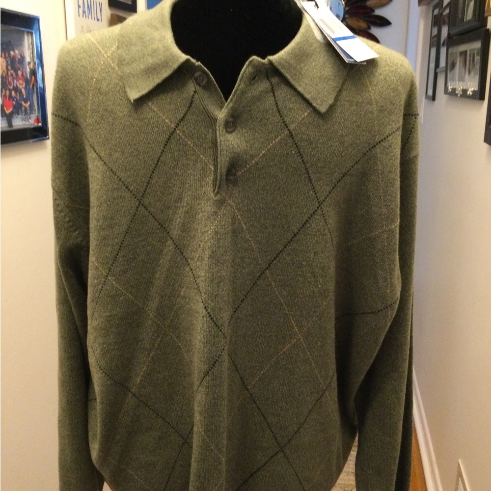 Dockers Pullover Size XL NWT